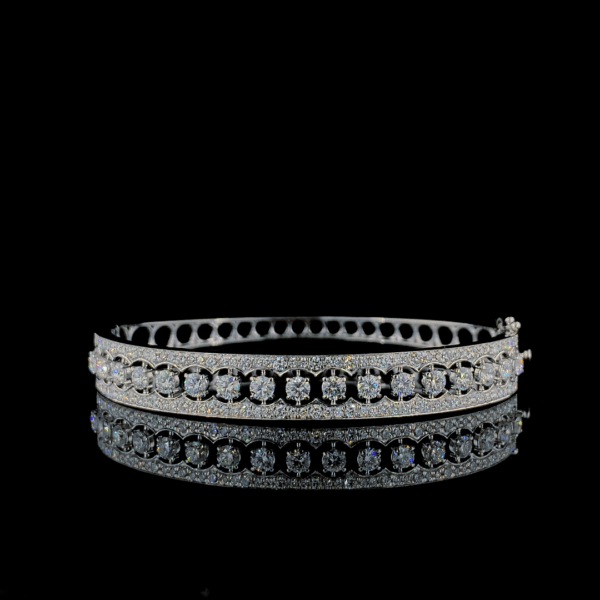 silver round diamond bracelet