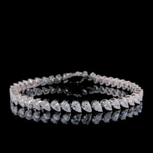 Pear diamond bracelet