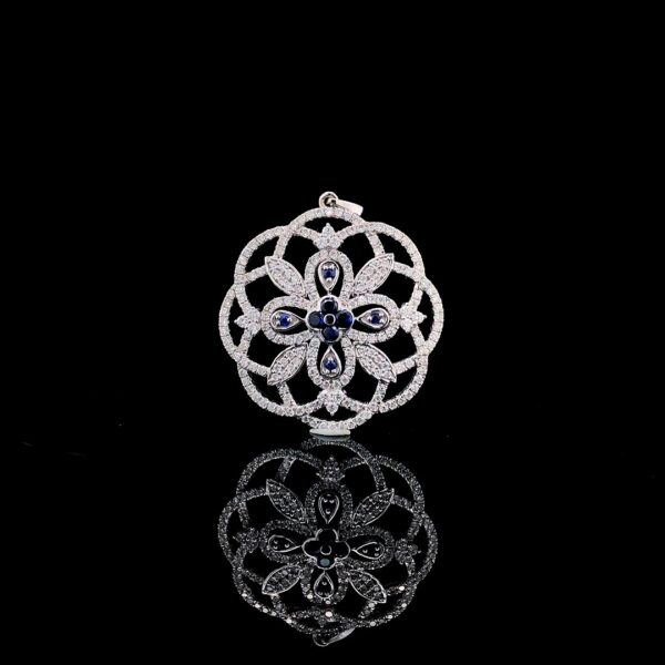 pendant 3